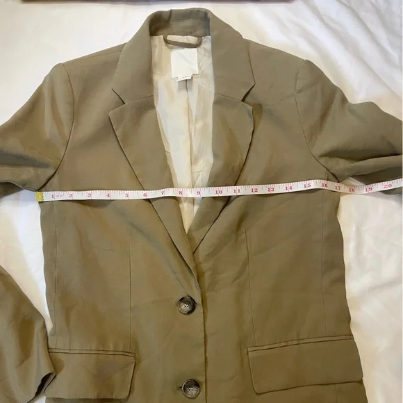 H&M size XXXS olive green blazer - Picture 6 of 7